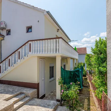 2 Bedroom Stunning In Karin Gornji 公寓 *
